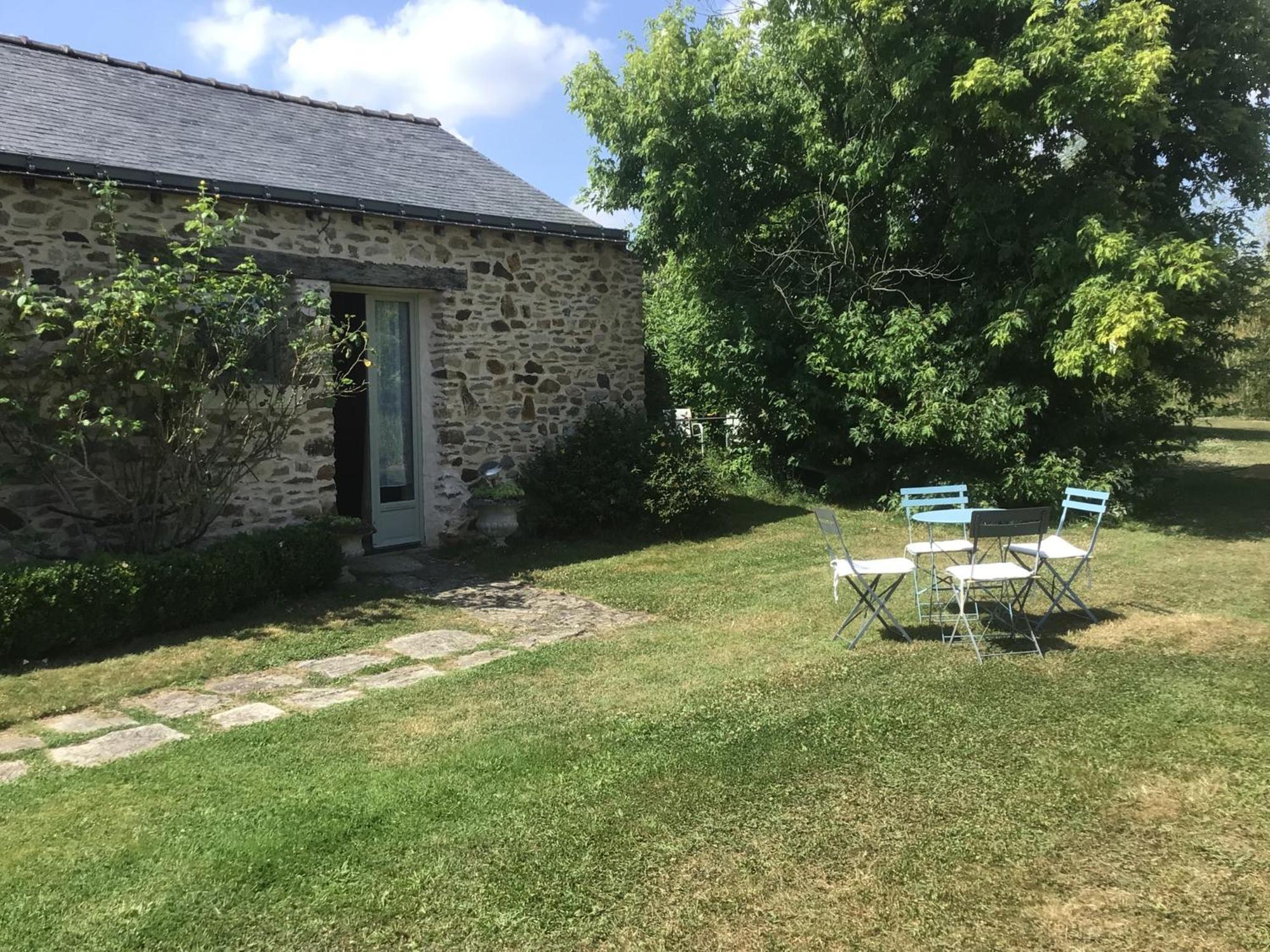 Bed and Breakfast Grand Mainguet Saint-Lambert-la-Potherie Zewnętrze zdjęcie