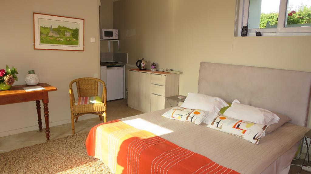 Bed and Breakfast Grand Mainguet Saint-Lambert-la-Potherie Zewnętrze zdjęcie